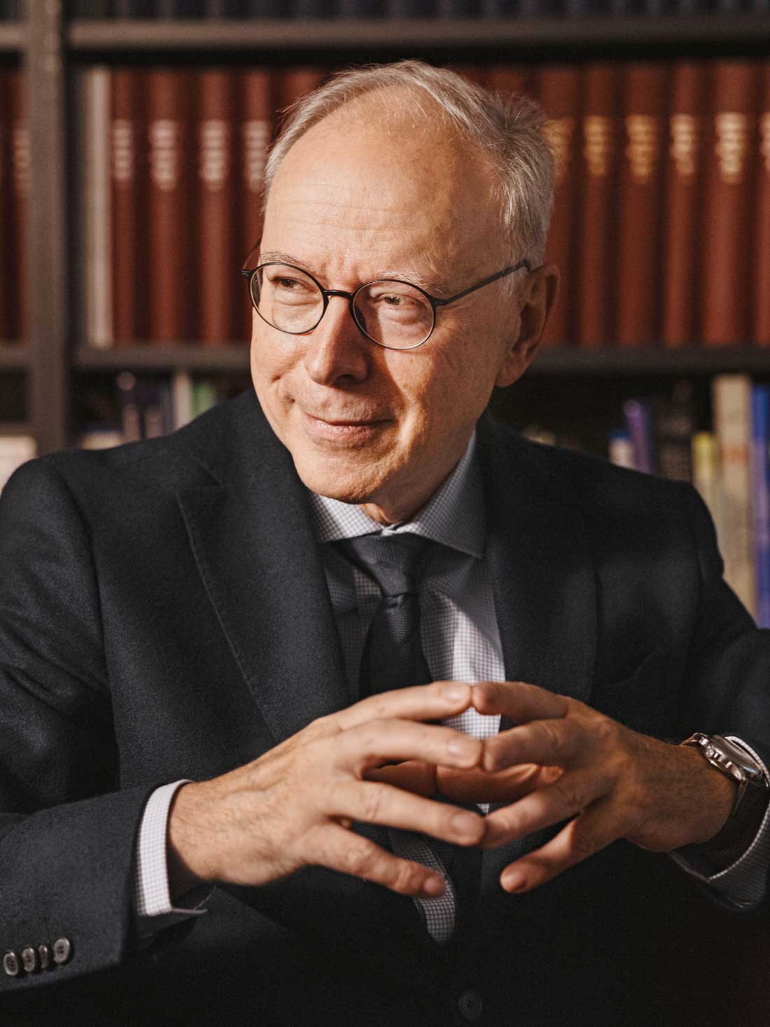 Portrait of Prof. Dr. Christoph Josten